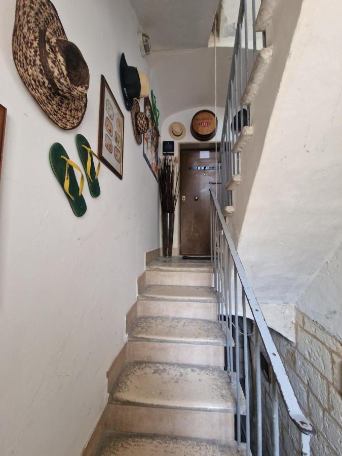 Visconti Loft House 164 Apartment Bari Bagian luar foto