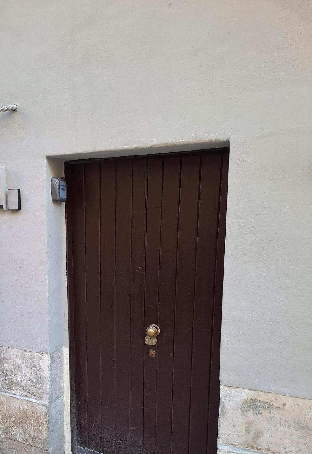 Visconti Loft House 164 Apartment Bari Bagian luar foto